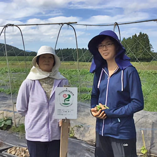 神楽農園　高橋玲子さん、由香さん